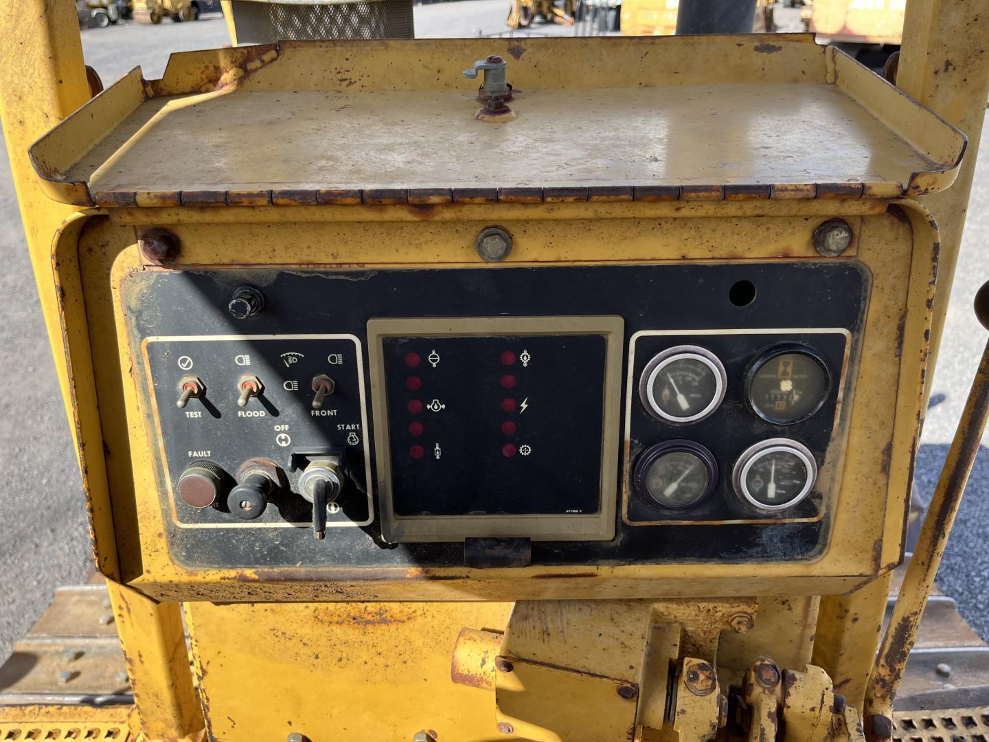 ./imagenes/INVOICE/2019/18197/CATERPILLAR D6H (18).JPG